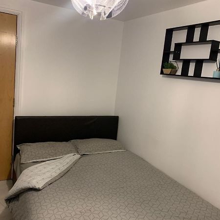 Room Near City London Kültér fotó